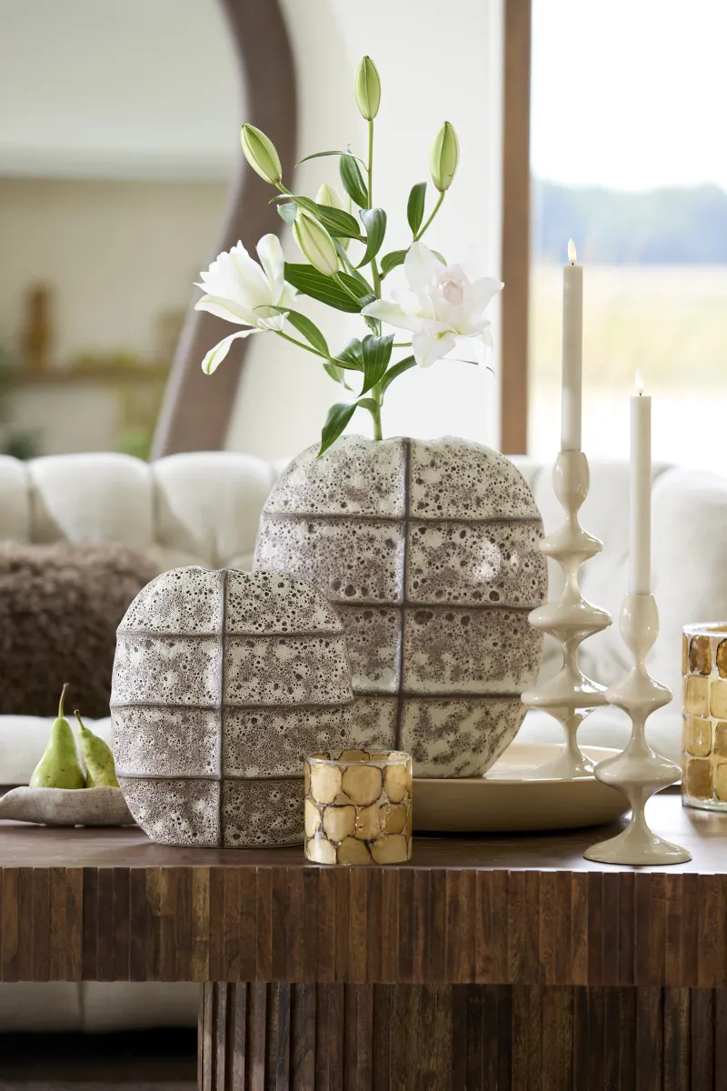 Mantu Matt Dark Ceramic Vase