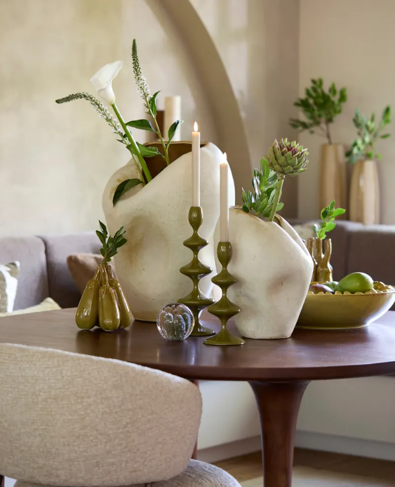 Vireen Candle Stick